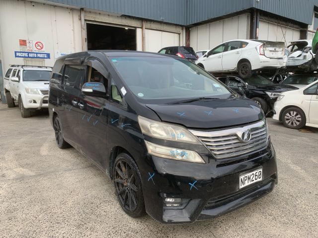Toyota Vellfire ANH20