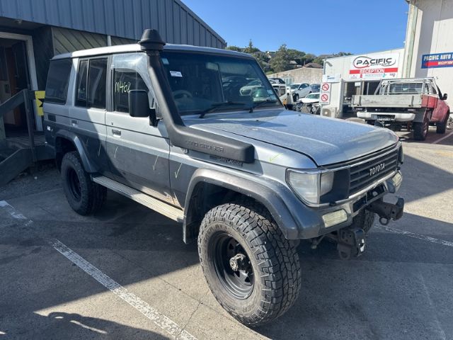 Toyota Landcruiser70 KZJ78