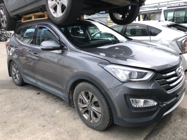 Hyundai Santa Fe ST81