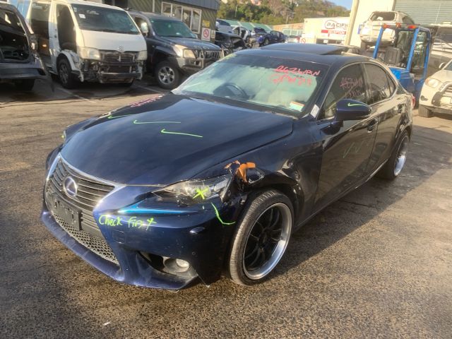 Lexus IS300 AVE30